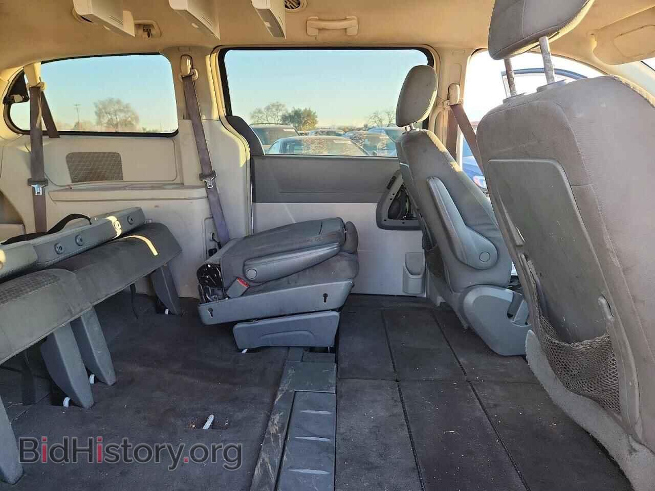 2010 CHRYSLER MINIVAN - VIN: 2A4RR5D10AR260400 - Фото 11