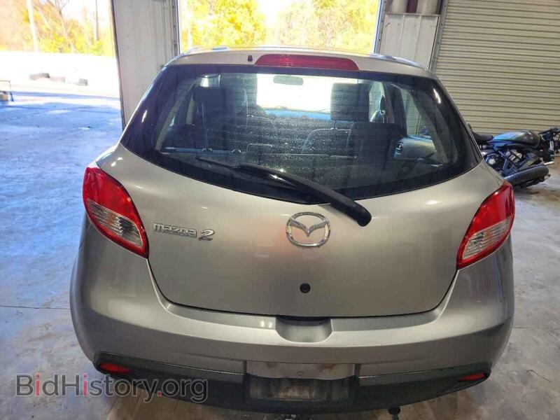 2011 Mazda 2 (VIN JM1DE1HZ4B0115117) — photo 6 of 12