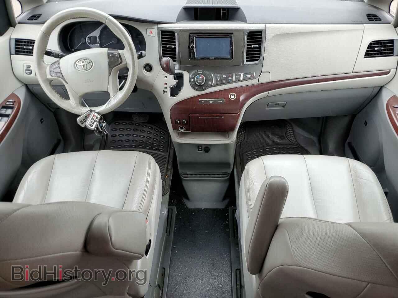2012 TOYOTA All Models - VIN: 5TDYK3DC1CS230831 - Фото 8