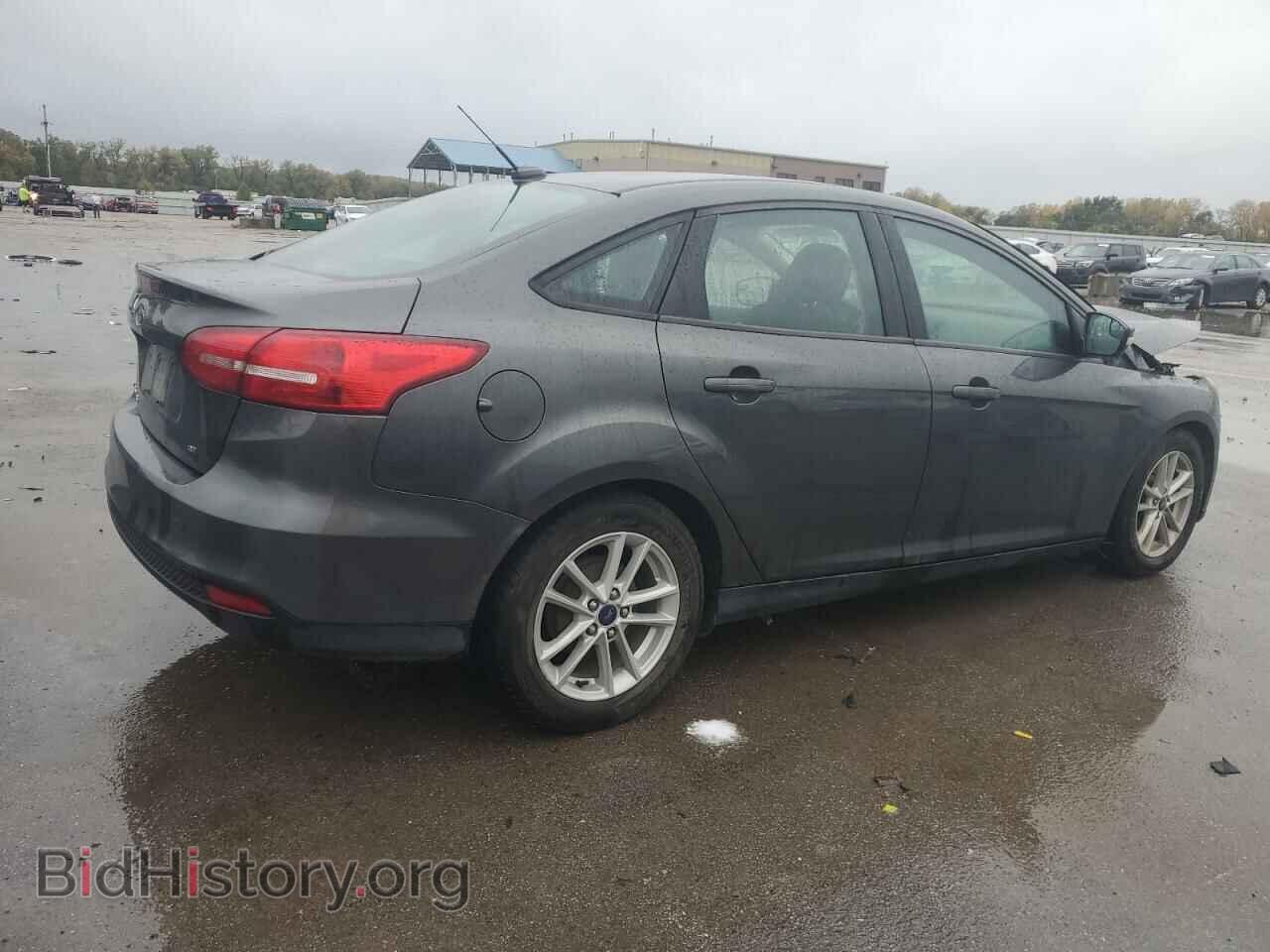2017 FORD FOCUS - VIN: 1FADP3F23HL274400 - Фото 3