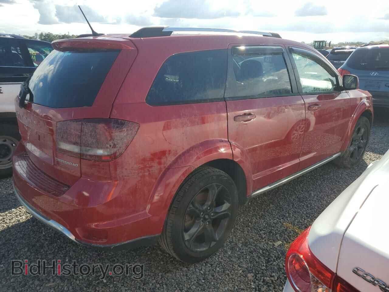 2018 DODGE JOURNEY - VIN: 3C4PDCGBXJT252063 - Фото 3