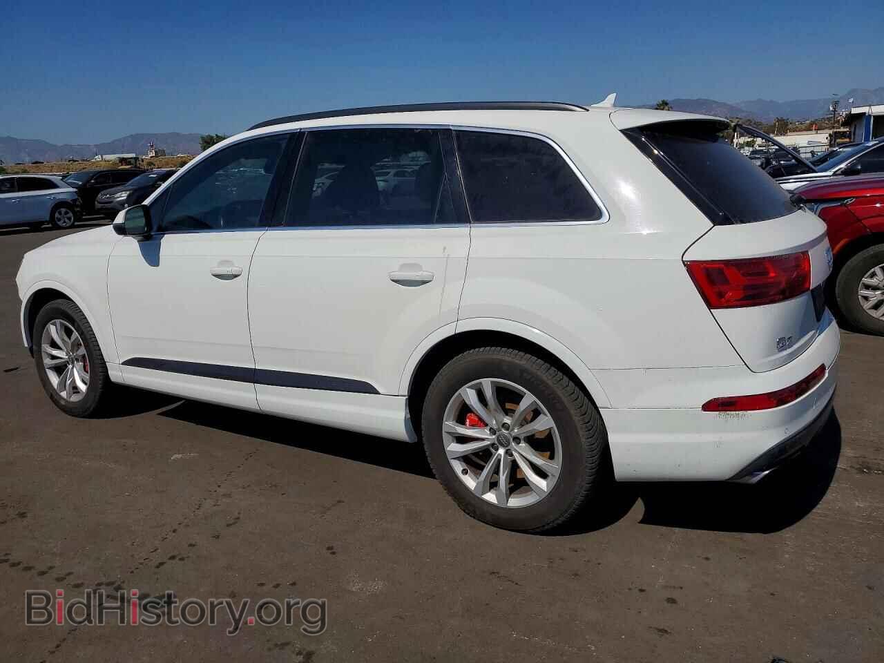 2017 AUDI Q7 - VIN: WA1VAAF76HD021611 - Фото 2