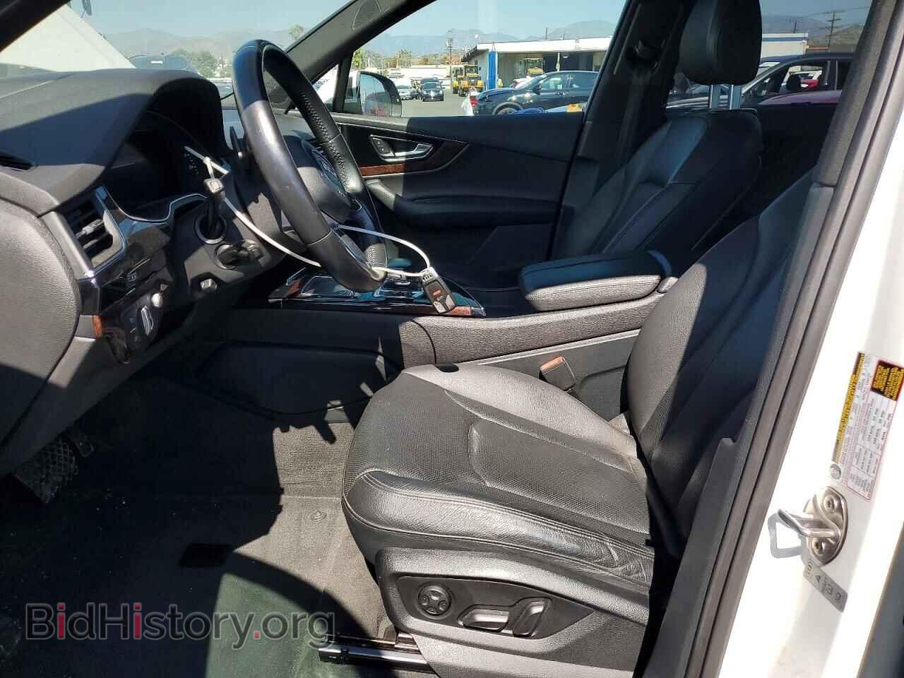 2017 AUDI Q7 - VIN: WA1VAAF76HD021611 - Фото 7