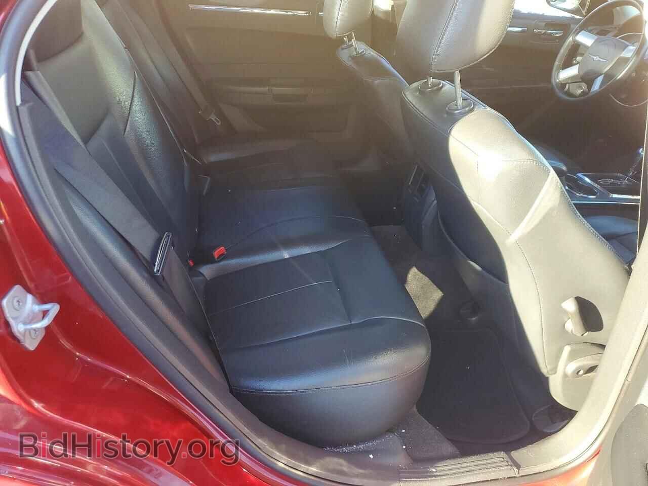 2010 CHRYSLER 300 - VIN: 2C3CA5CV3AH263325 - Фото 10