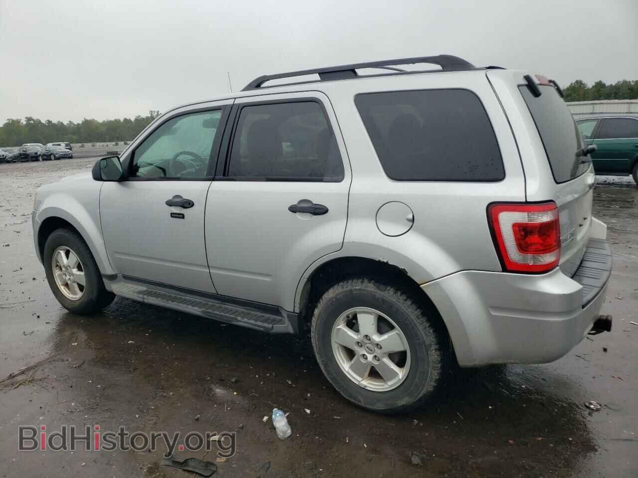 2011 FORD ESCAPE - VIN: 1FMCU0DG3BKB94826 - Фото 2