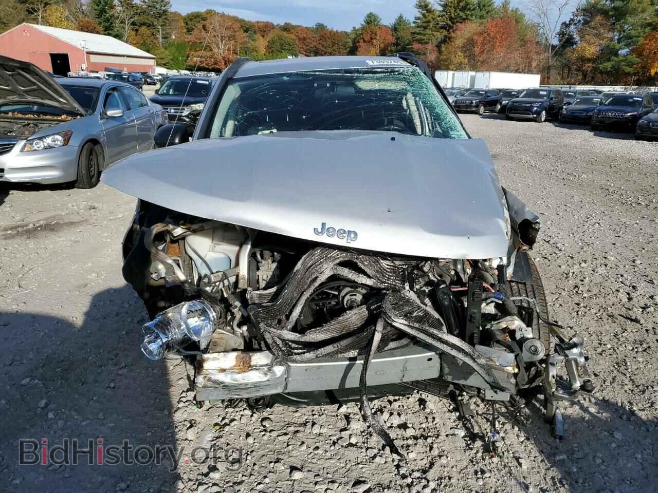 2011 JEEP COMPASS - VIN: 1J4NF1FB3BD240314 - Photo 5