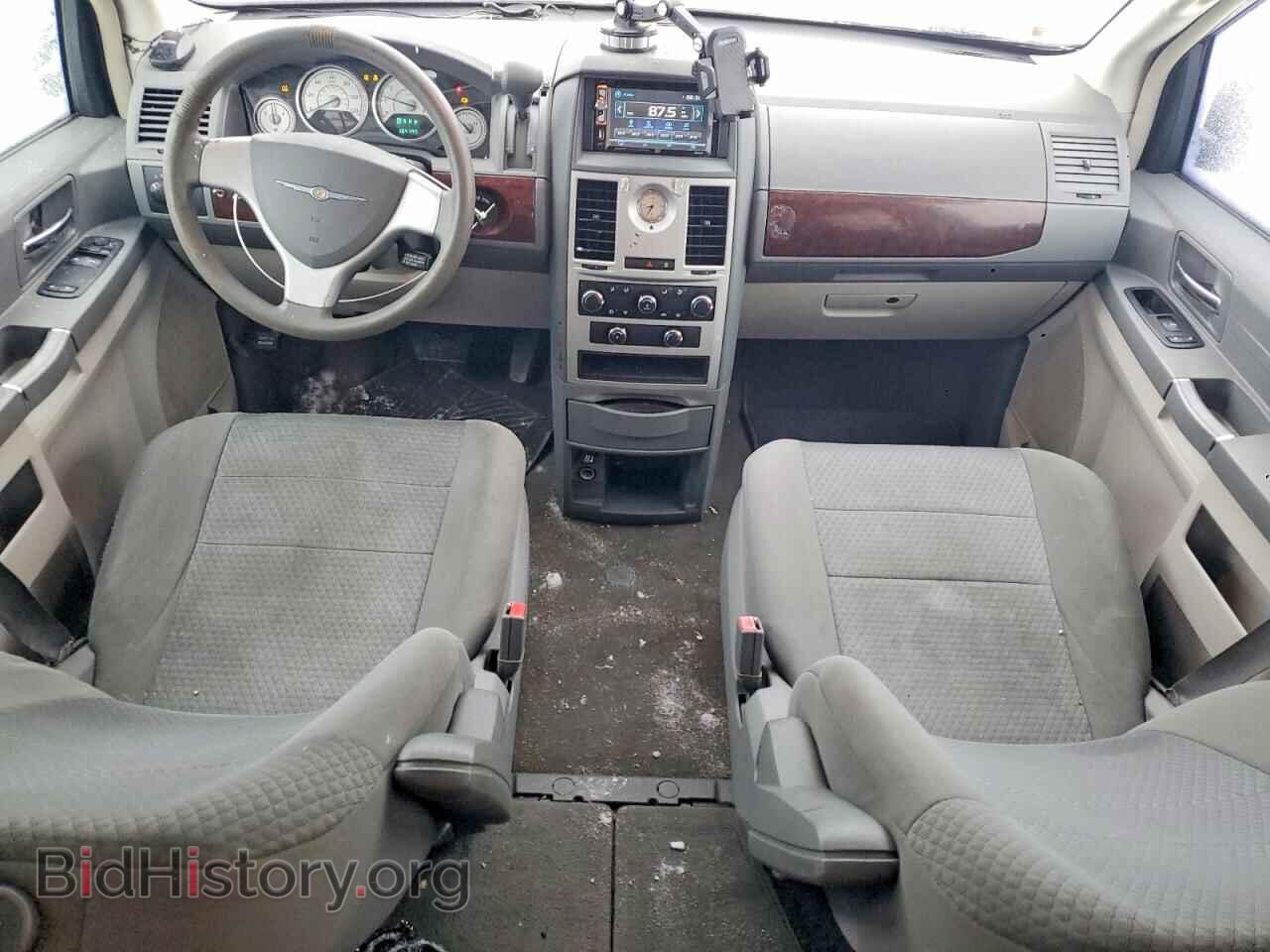 2010 CHRYSLER MINIVAN - VIN: 2A4RR4DE1AR166457 - Photo 8