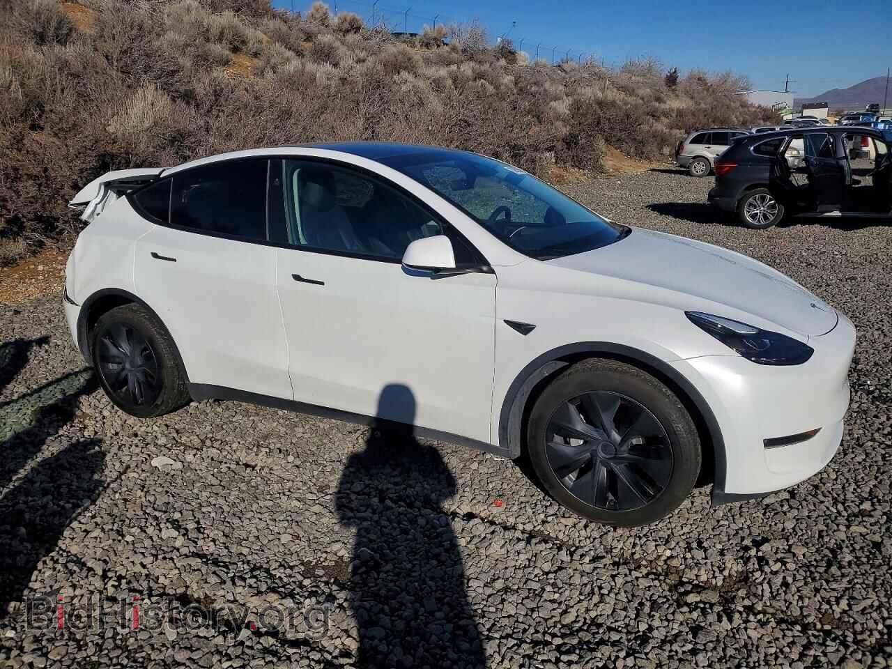 2024 TESLA MODEL Y - VIN: 7SAYGDEE8RA301771 - Фото 4