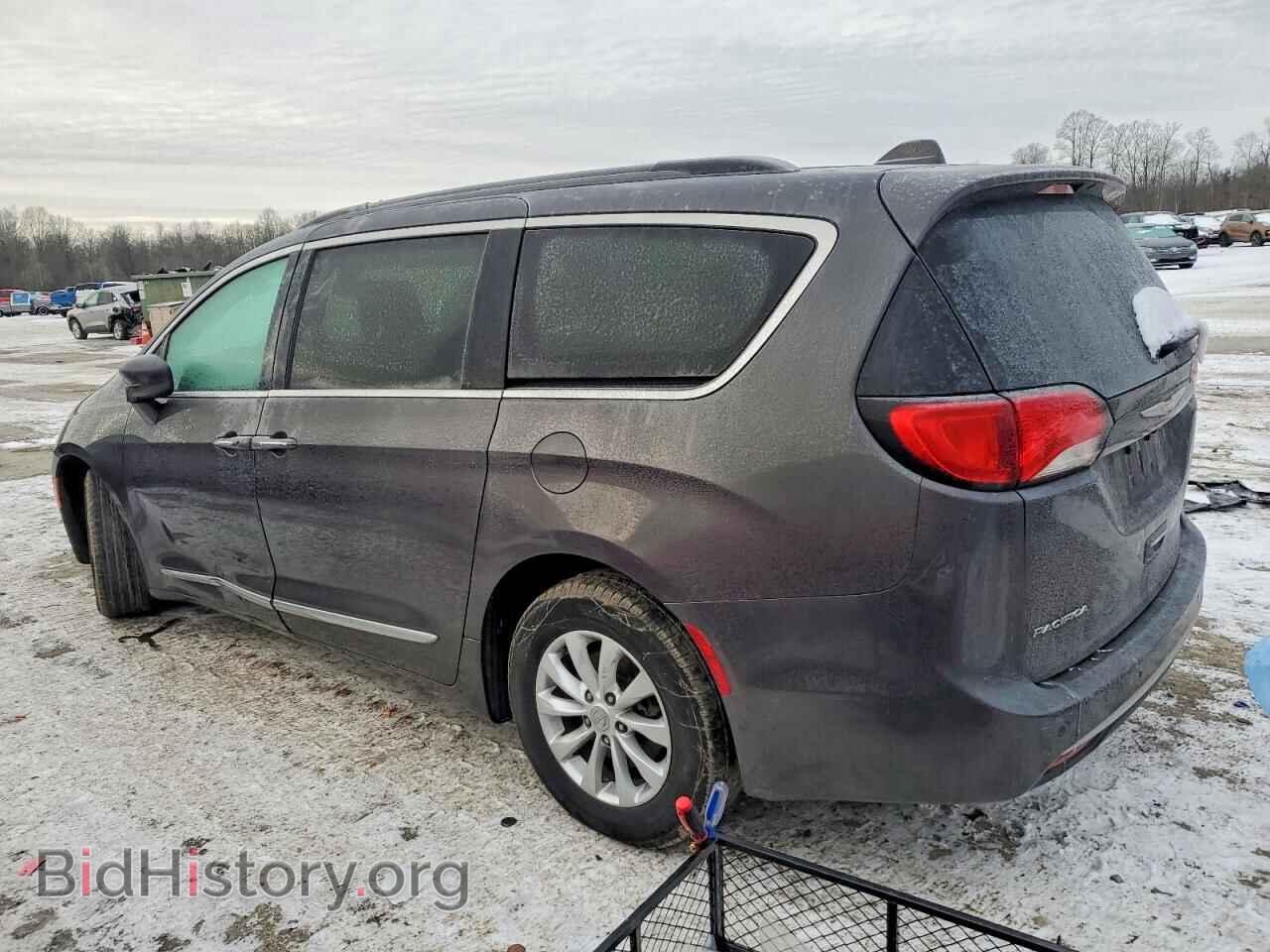 2017 CHRYSLER PACIFICA - VIN: 2C4RC1BG6HR733735 - Фото 2