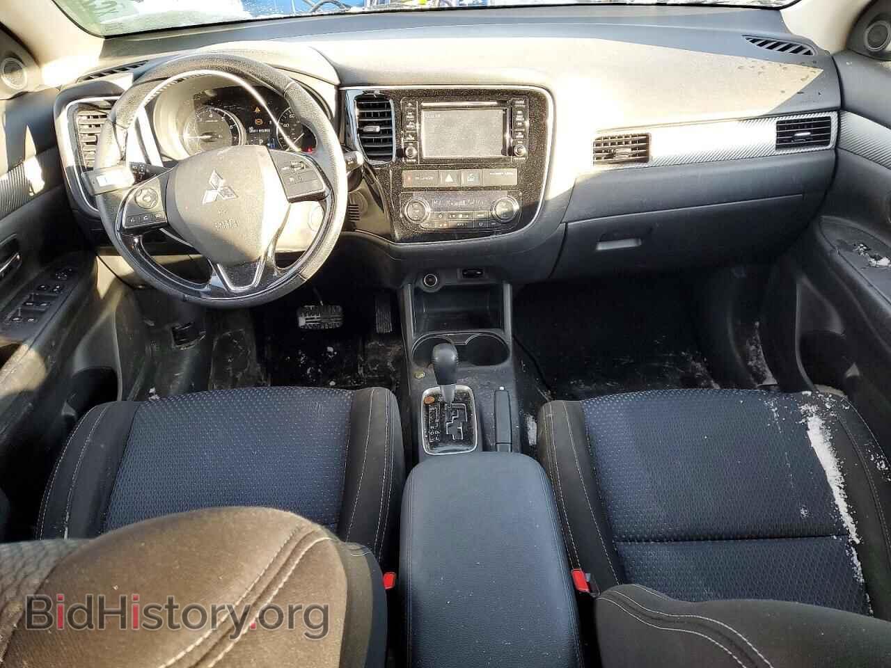 2016 MITSUBISHI OUTLANDER - VIN: JA4AD3A32GZ065757 - Фото 8