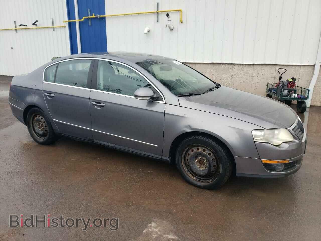 2008 VOLKSWAGEN PASSAT - VIN: WVWKK73C68E060154 - Фото 4
