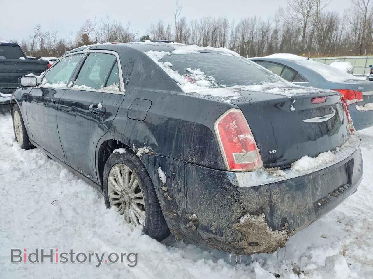 2013 CHRYSLER 300 - VIN: 2C3CCARG0DH528038 - Photo 2