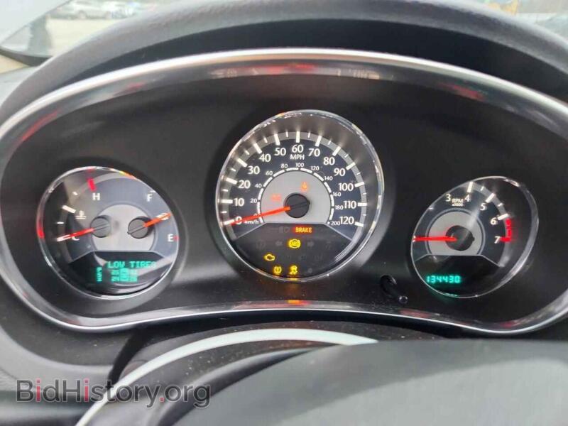 2013 Chrysler 200 (VIN 1C3CCBCG9DN507761) — фото 9 из 13