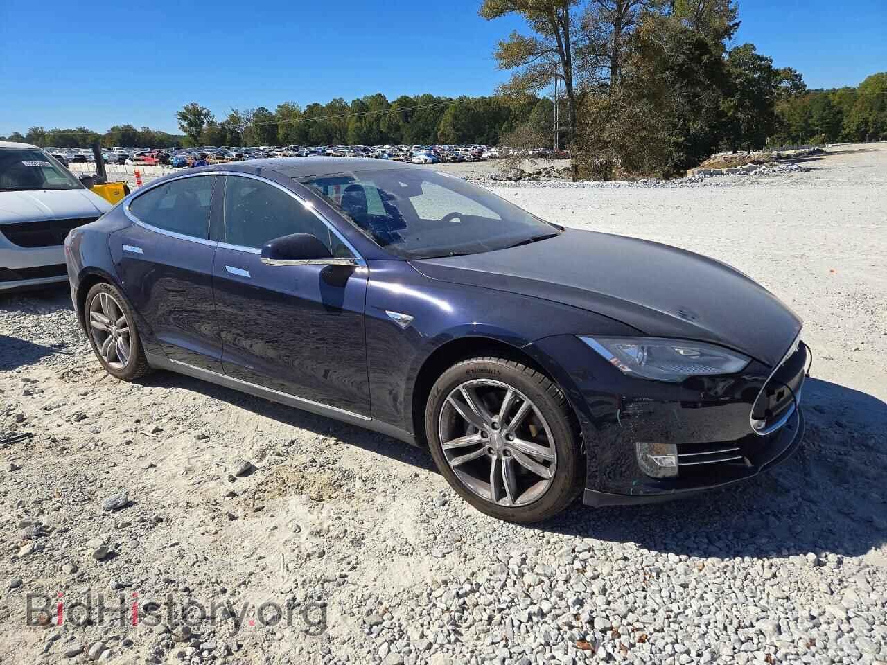 2014 Tesla MODEL S (VIN 5YJSA1H10EFP55635) — photo 4 of 13