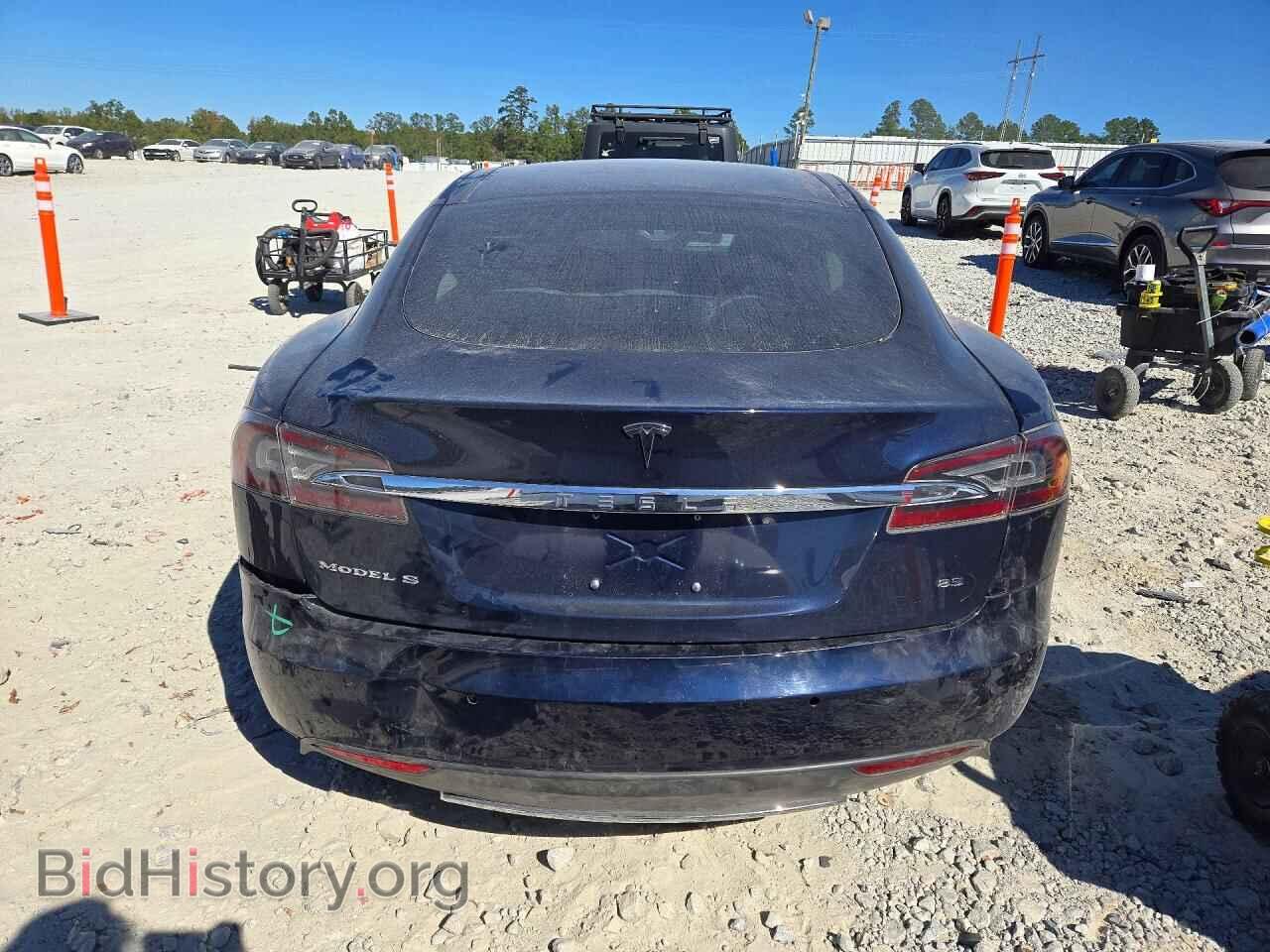 2014 Tesla MODEL S (VIN 5YJSA1H10EFP55635) — photo 6 of 13