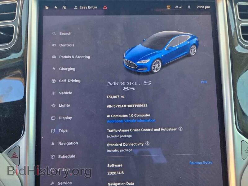 2014 Tesla MODEL S (VIN 5YJSA1H10EFP55635) — photo 9 of 13