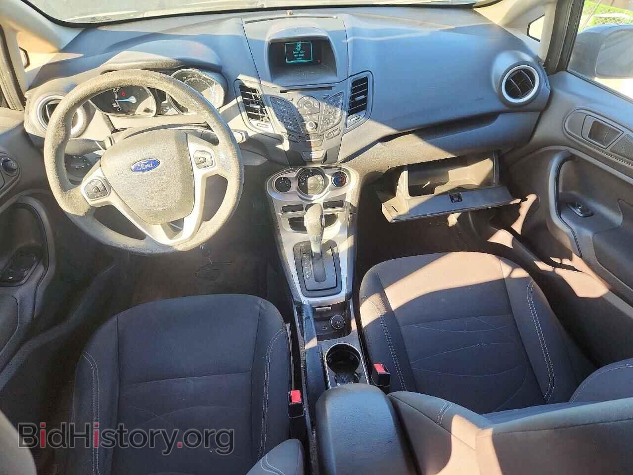 2017 Ford FIESTA (VIN 3FADP4BJ5HM125097) — фото 8 из 12