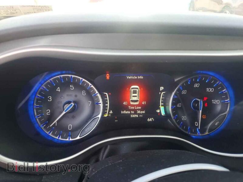 2025 Chrysler PACIFICA (VIN 2C4RC1BG5SR561317) — фото 9 из 13