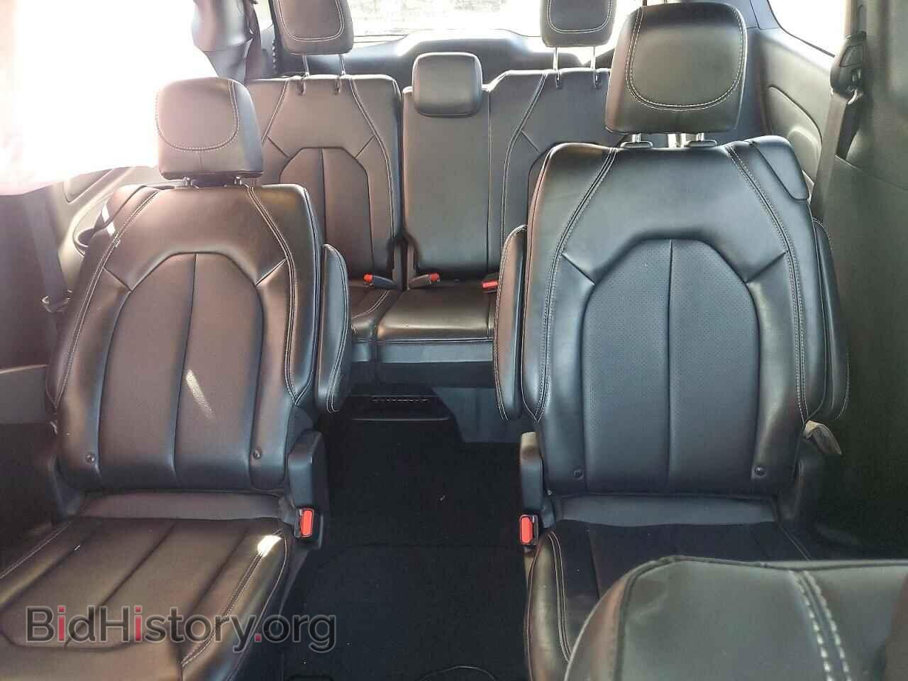 2025 Chrysler PACIFICA (VIN 2C4RC1BG5SR561317) — фото 10 из 13