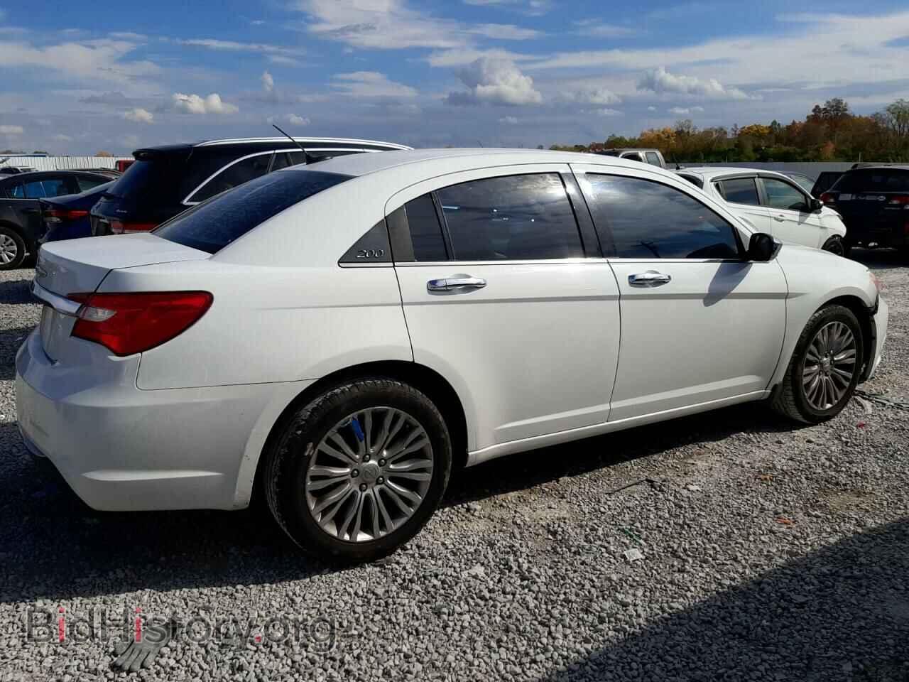 2012 CHRYSLER 200 - VIN: 1C3CCBCG2CN277625 - Photo 3