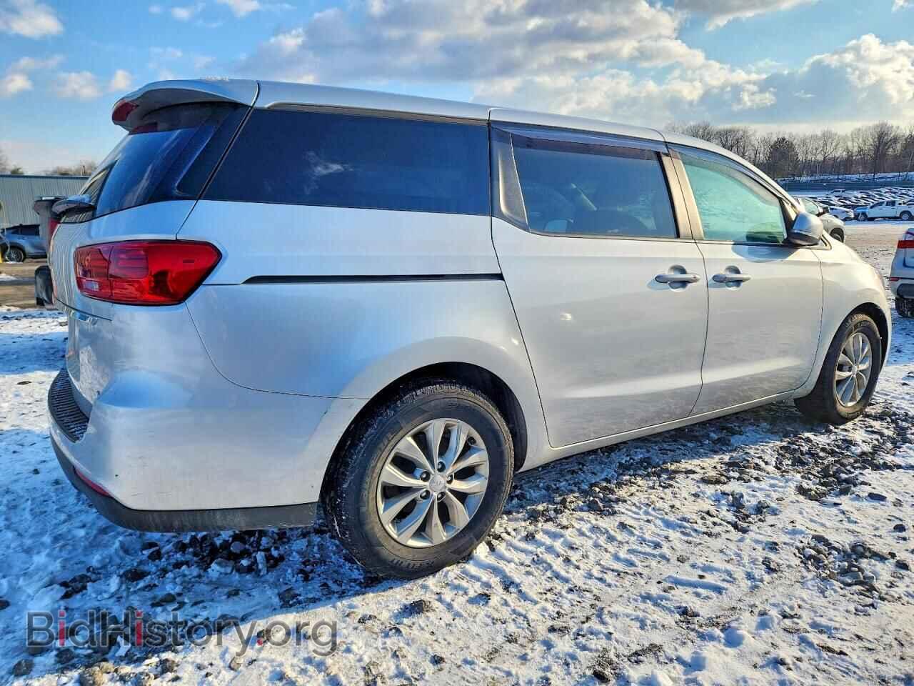 2021 KIA All Models - VIN: KNDMB5C12M6668463 - Photo 3