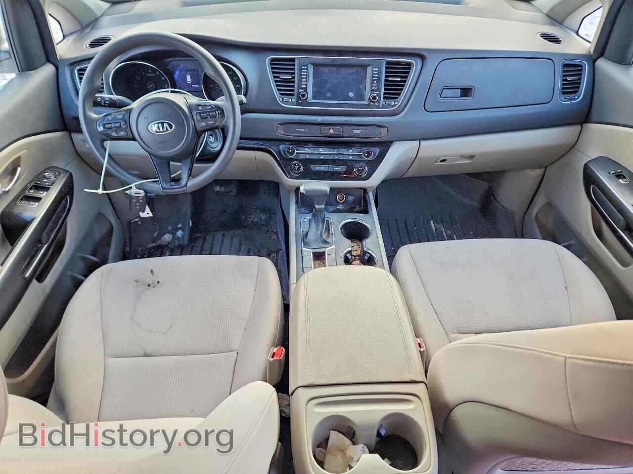 2021 KIA All Models - VIN: KNDMB5C12M6668463 - Photo 8