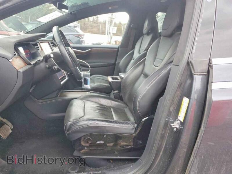 2016 Tesla MODEL X (VIN 5YJXCBE20GF024239) — фото 7 из 13