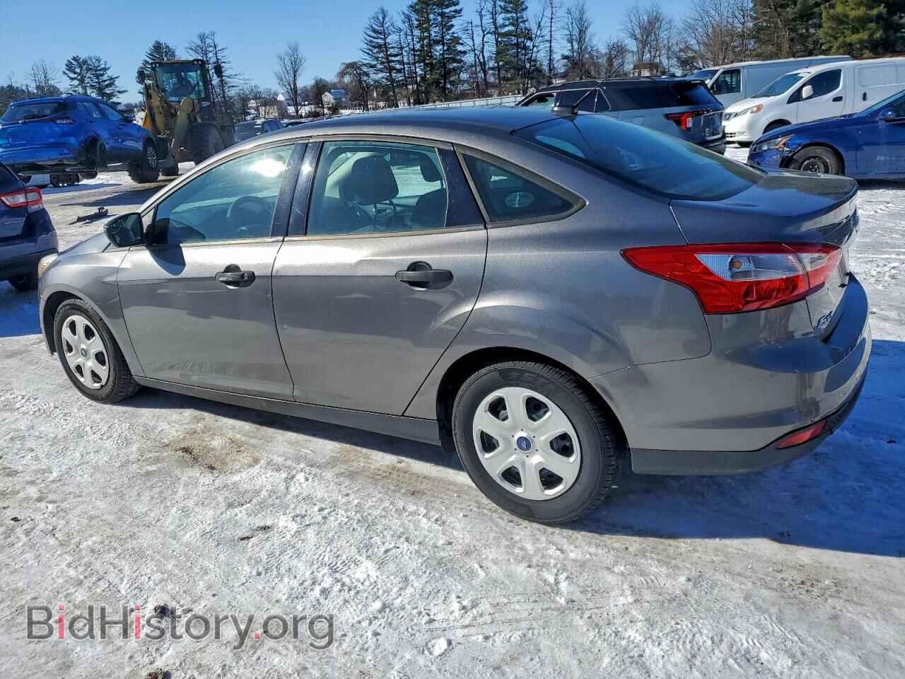 2013 FORD FOCUS - VIN: 1FADP3E28DL360054 - Фото 2