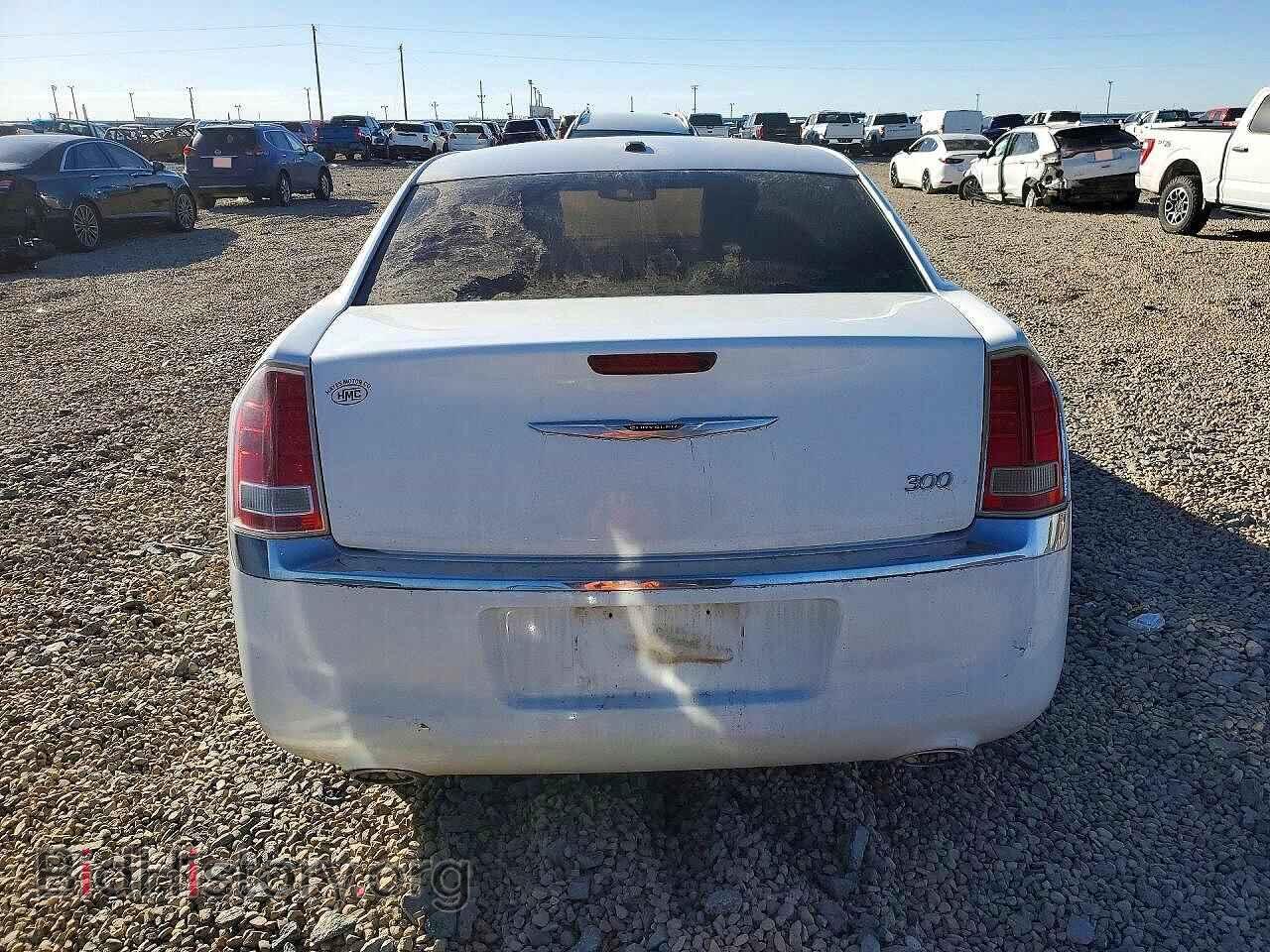 2014 CHRYSLER 300 - VIN: 2C3CCAAG8EH356970 - Фото 6