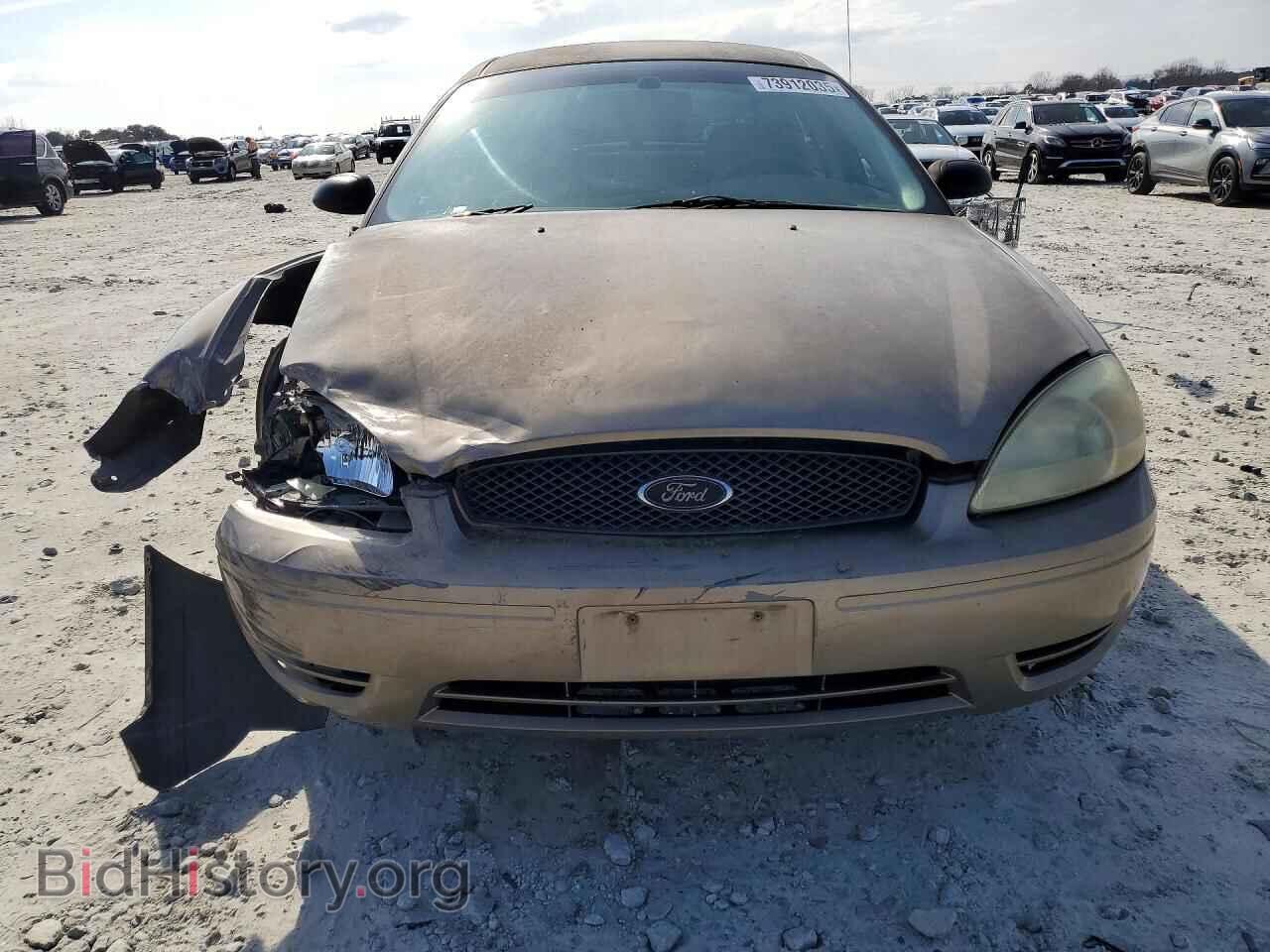 2005 FORD TAURUS - VIN: 1FAFP53285A160988 - Фото 5