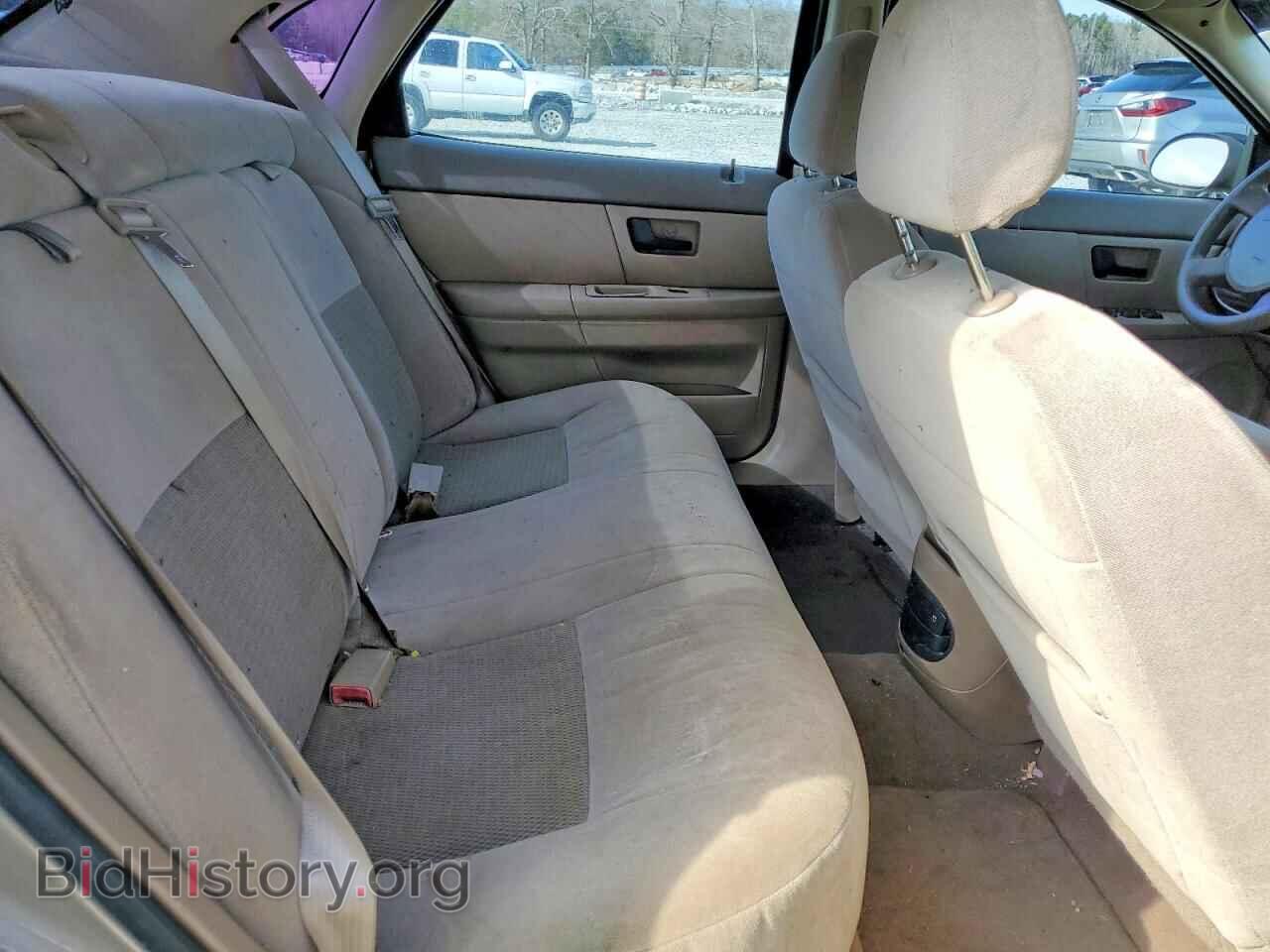 2005 FORD TAURUS - VIN: 1FAFP53285A160988 - Фото 10