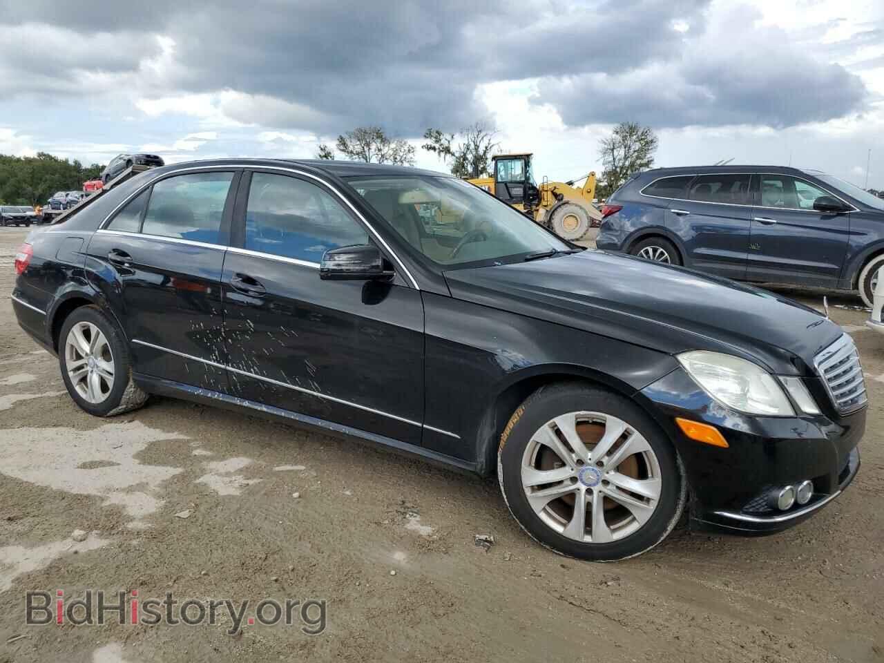 2011 MERCEDES-BENZ E-CLASS - VIN: WDDHF8HB8BA435261 - Фото 4