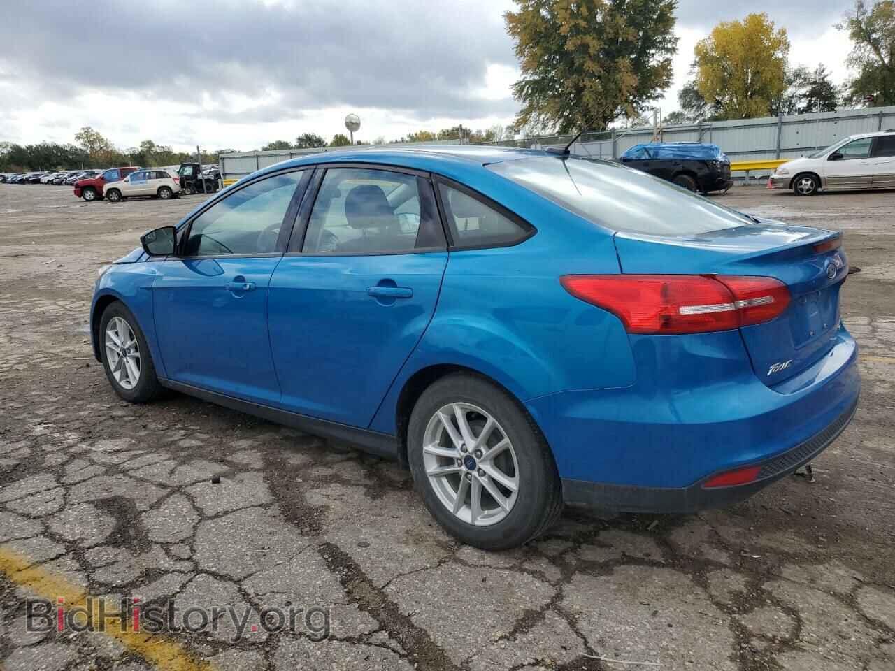 2017 FORD FOCUS - VIN: 1FADP3F27HL205385 - Фото 2