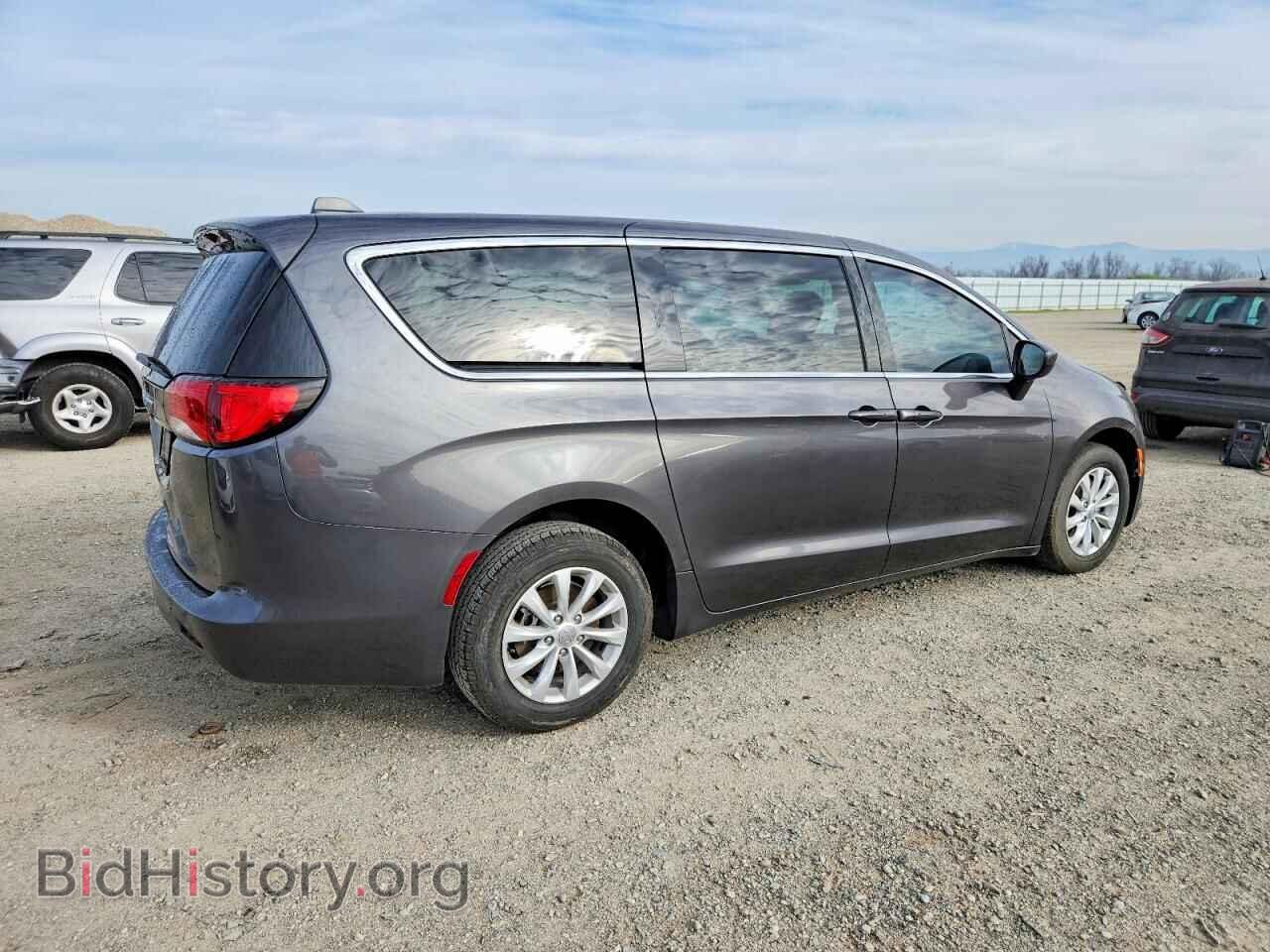 2017 CHRYSLER PACIFICA - VIN: 2C4RC1DG9HR675729 - Фото 3