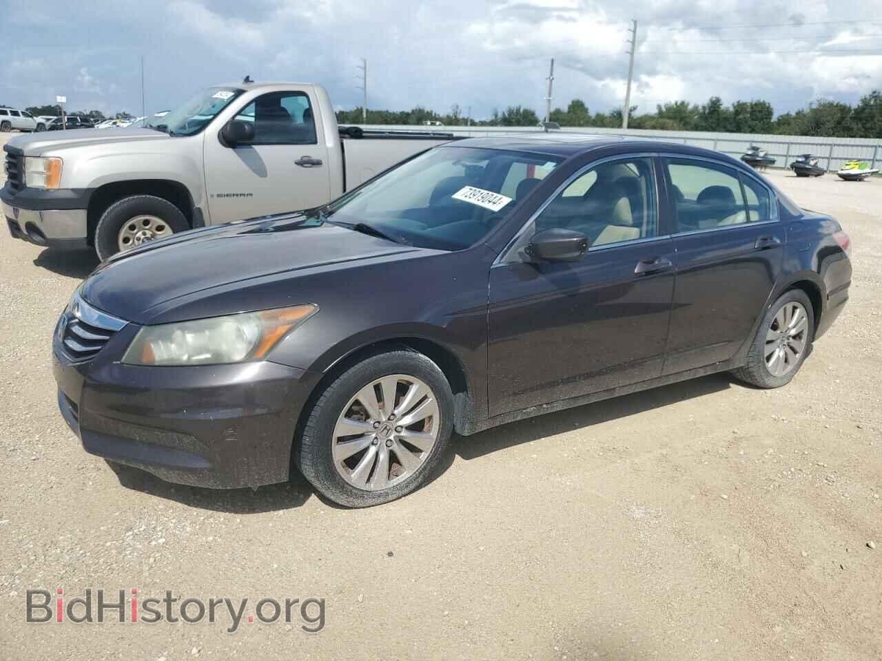Photo 1HGCP2F71BA043009 - HONDA ACCORD 2011
