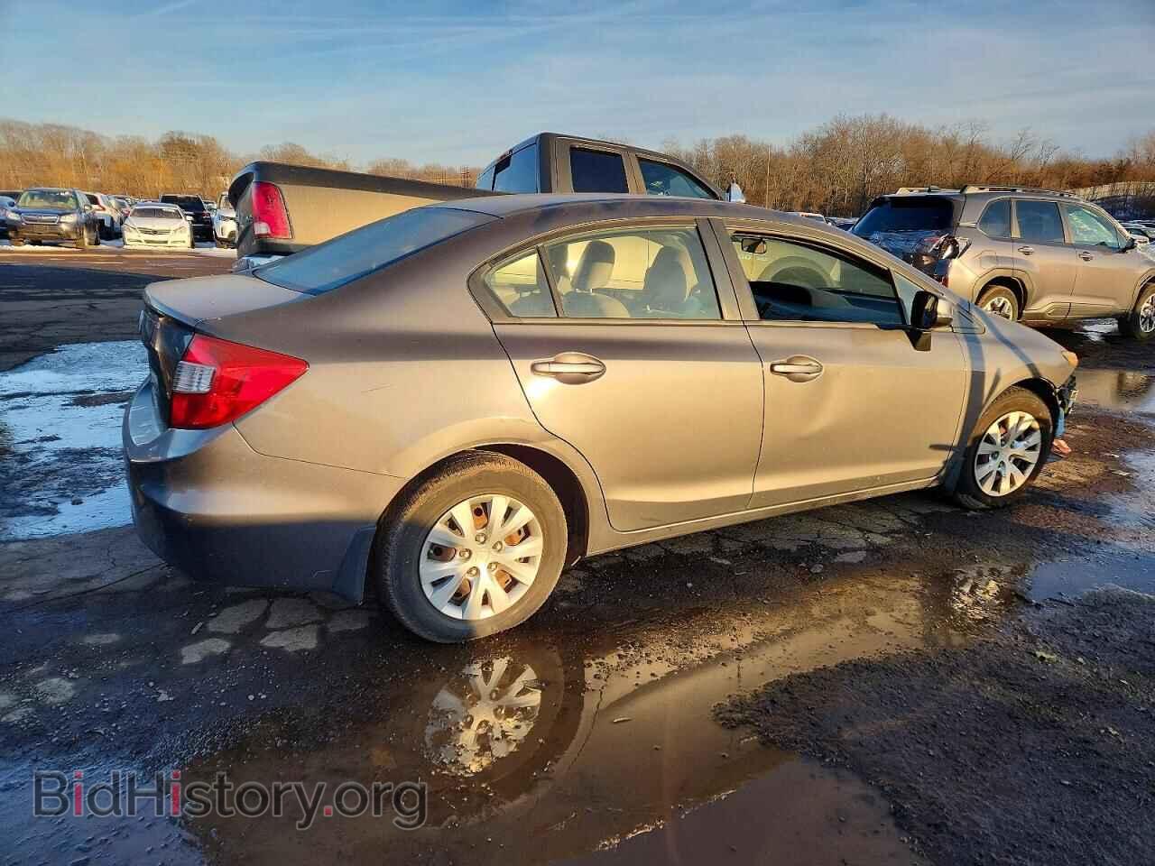 2012 HONDA CIVIC - VIN: 2HGFB2F57CH580819 - Фото 3
