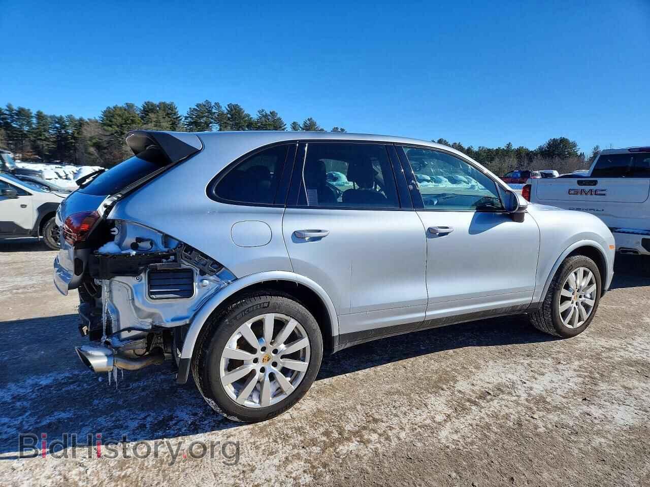 2017 PORSCHE CAYENNE - VIN: WP1AA2A25HKA80357 - Фото 3