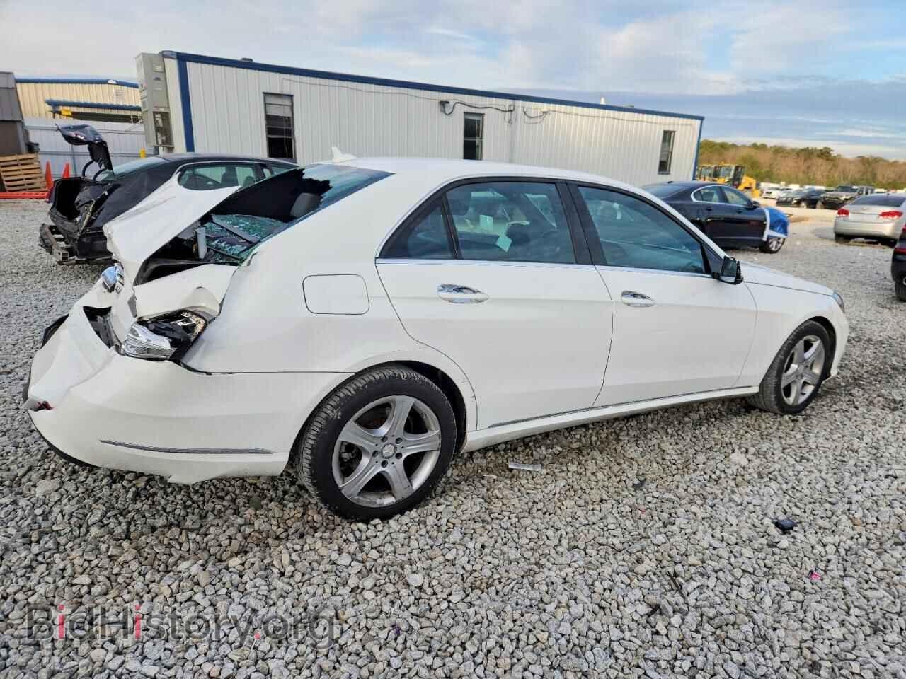 2015 MERCEDES-BENZ E-CLASS - VIN: WDDHF8JB4FB123691 - Фото 3