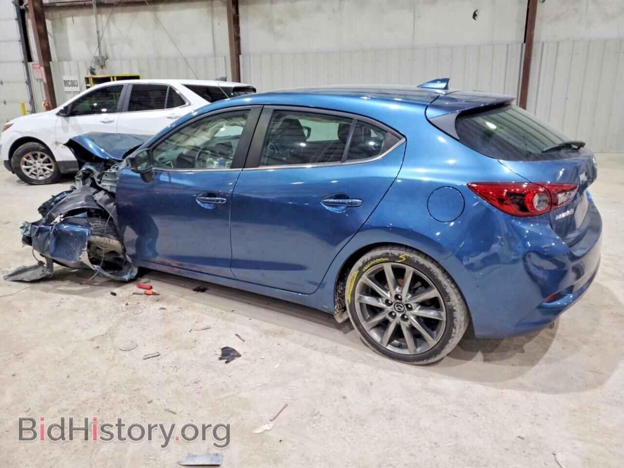 2018 MAZDA 3 - VIN: 3MZBN1M30JM234591 - Фото 2