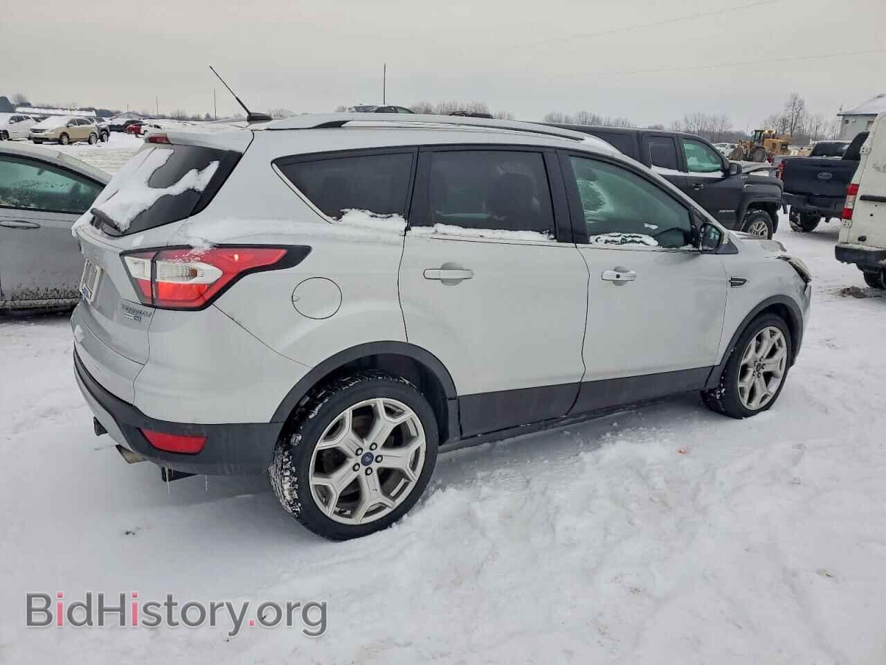 2017 FORD ESCAPE - VIN: 1FMCU9J99HUB88455 - Фото 3