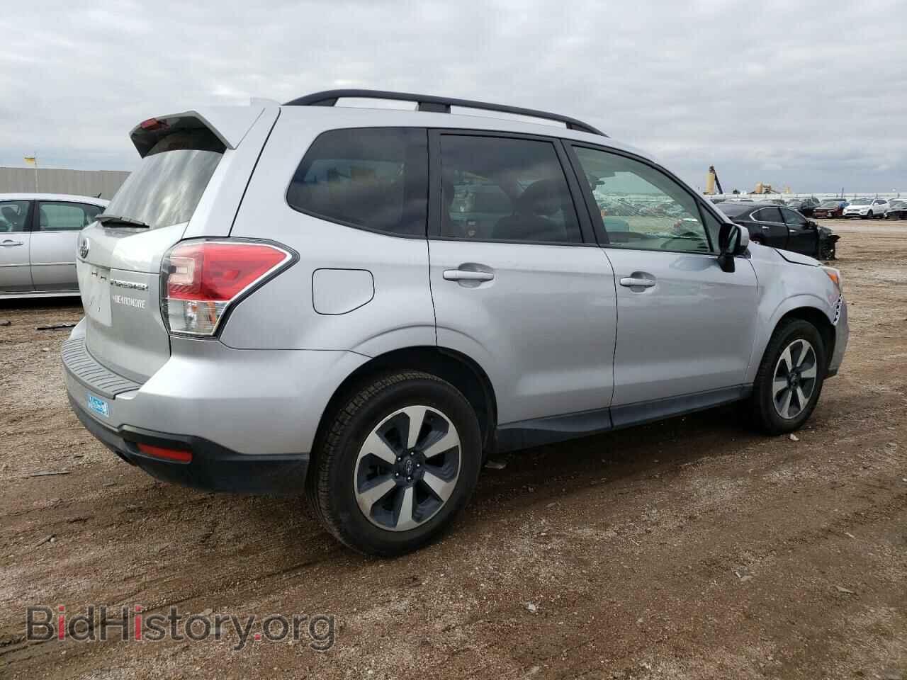 2018 SUBARU FORESTER - VIN: JF2SJAEC3JH401576 - Фото 3