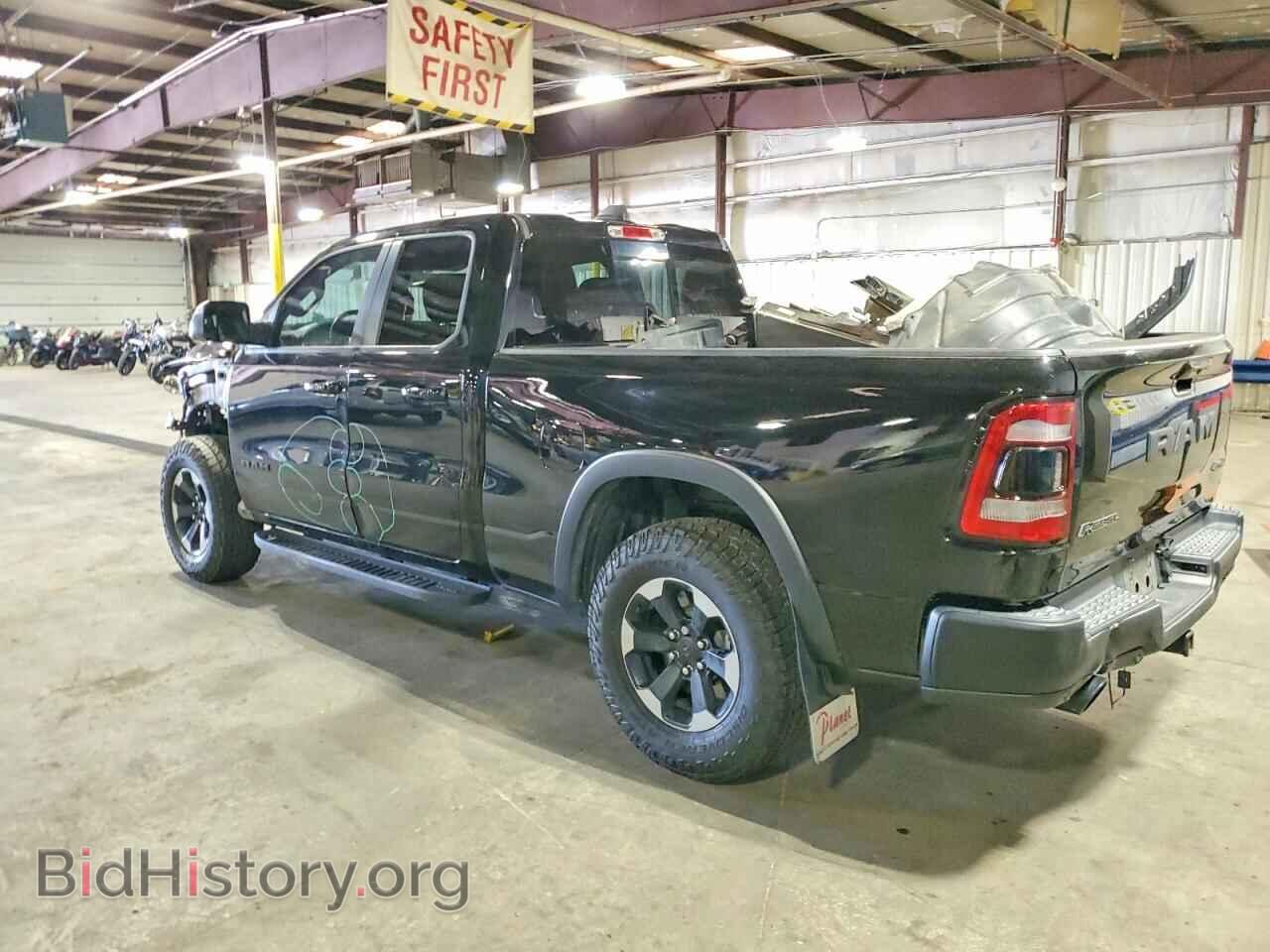 2019 RAM 1500 - VIN: 1C6SRFET5KN688501 - Фото 2
