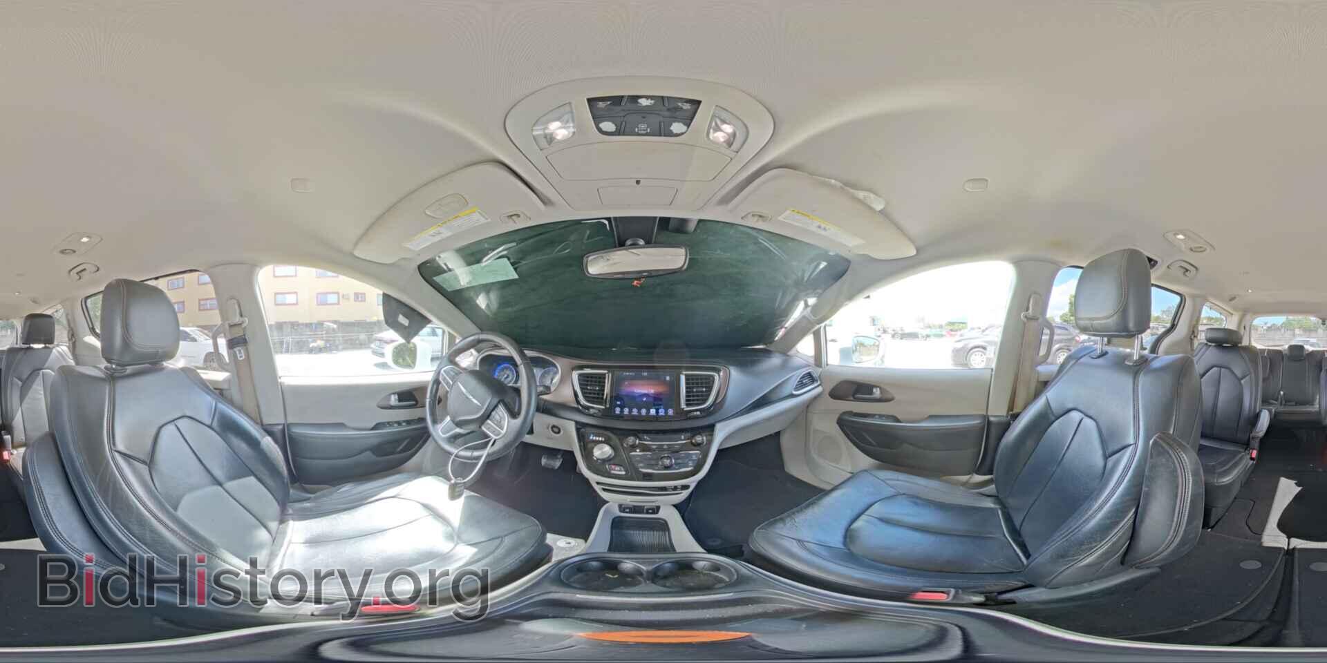 2017 Chrysler PACIFICA (VIN 2C4RC1BG7HR506618) — photo 14 of 14
