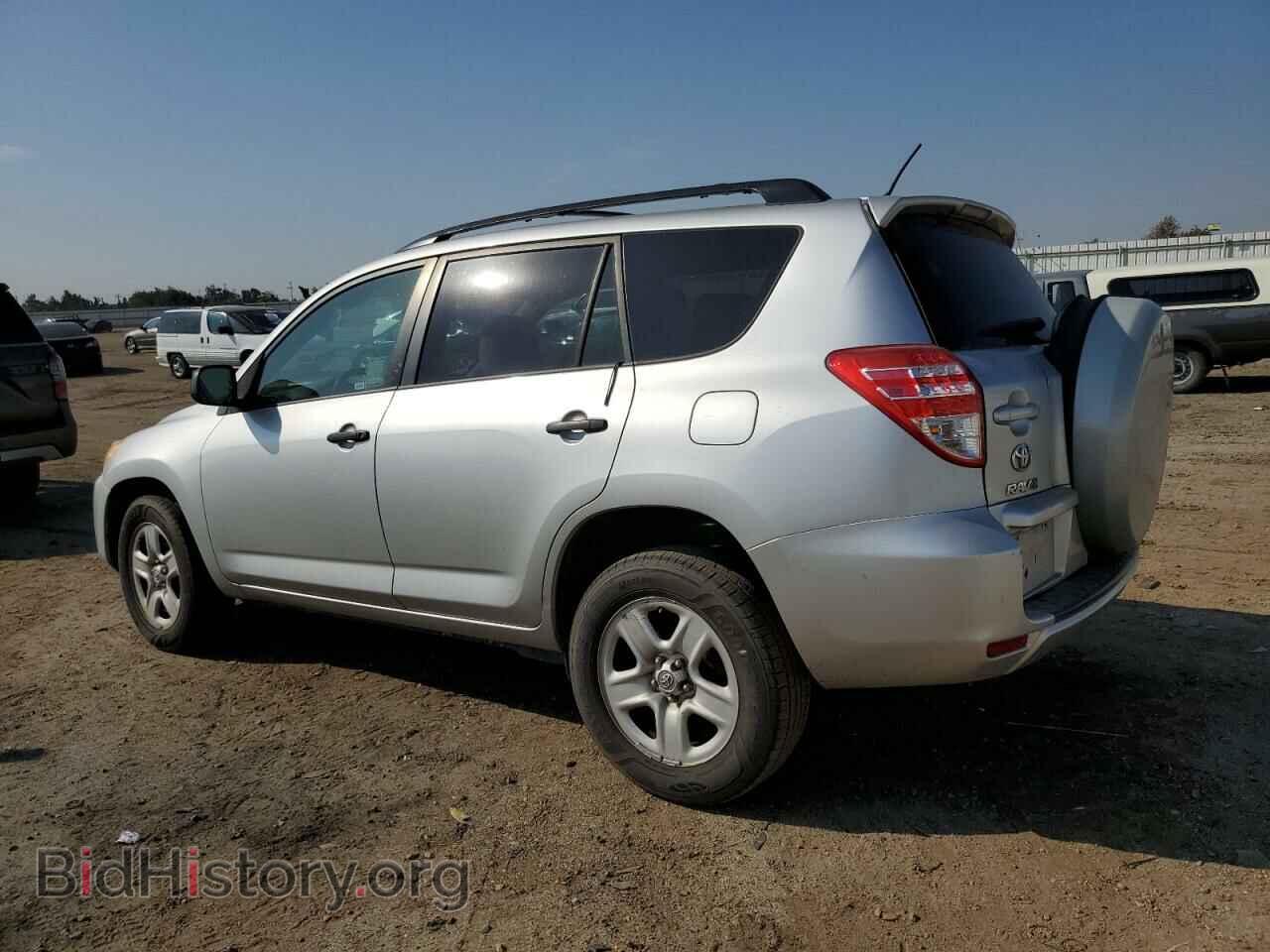 2011 TOYOTA RAV4 - VIN: 2T3ZF4DV2BW057883 - Фото 2