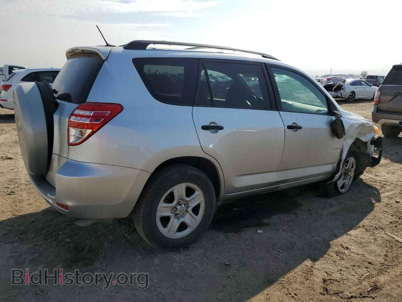 2011 TOYOTA RAV4 - VIN: 2T3ZF4DV2BW057883 - Фото 3