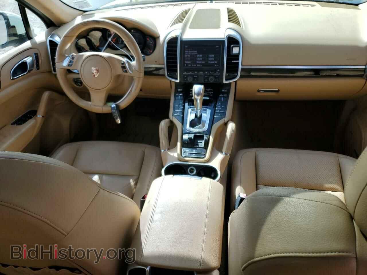2011 PORSCHE CAYENNE - VIN: WP1AA2A25BLA06129 - Фото 8