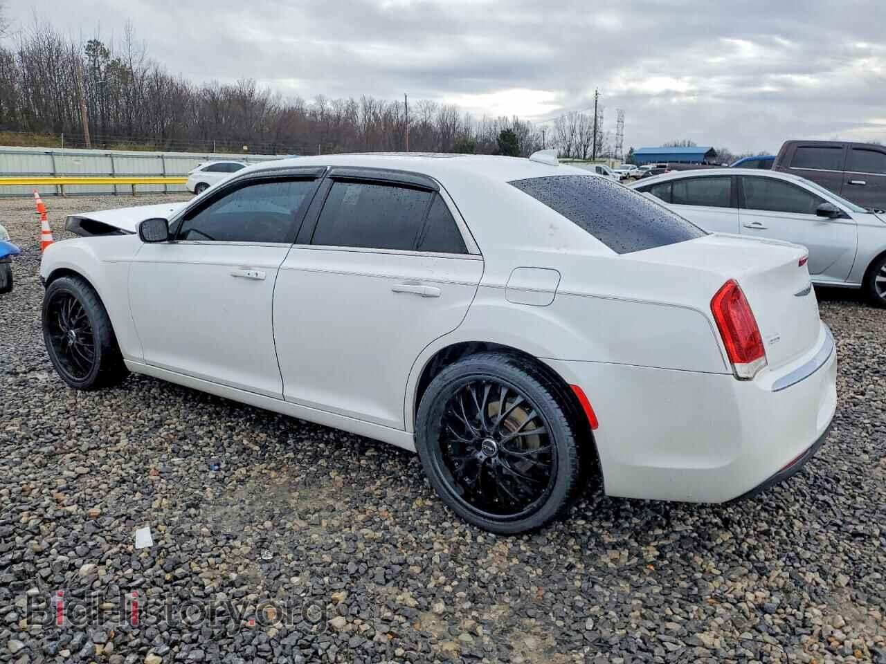 2015 CHRYSLER 300 - VIN: 2C3CCARG7FH923191 - Фото 2