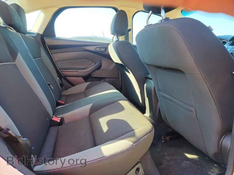 2012 Ford FOCUS (VIN 1FAHP3F25CL179573) — photo 10 of 12