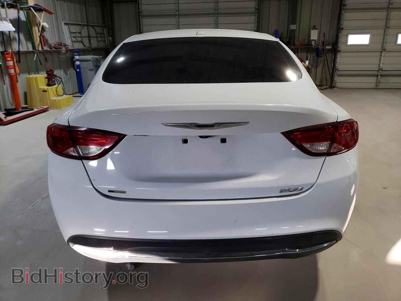 2015 CHRYSLER 200 - VIN: 1C3CCCAB1FN746124 - Фото 6