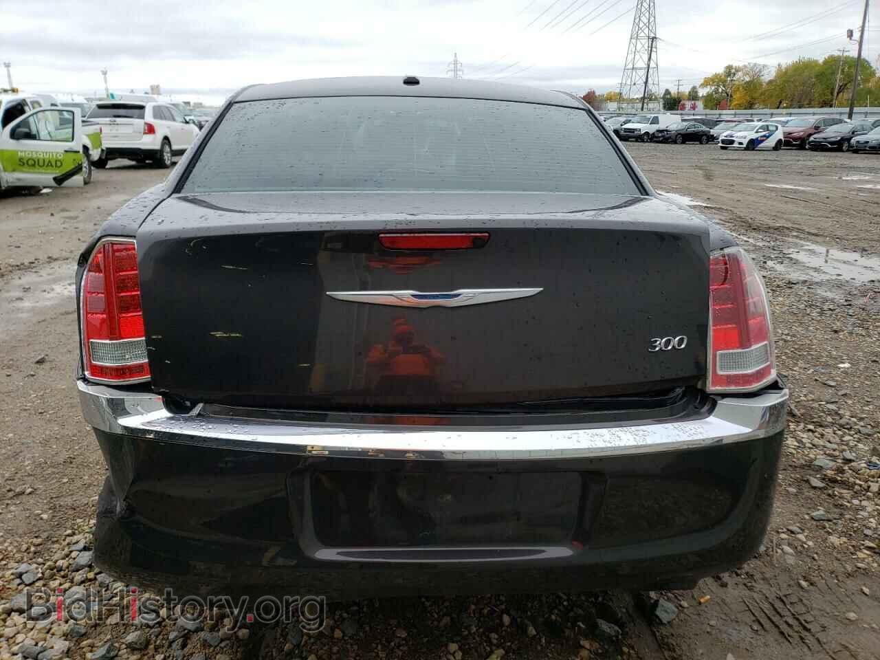 2012 CHRYSLER 300 - VIN: 2C3CCAAG2CH201974 - Фото 6